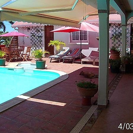 Agreable Chambre D'Hotes, Sdb, Piscine, Carbet Cuisine. Saint-Claude Eksteriør billede